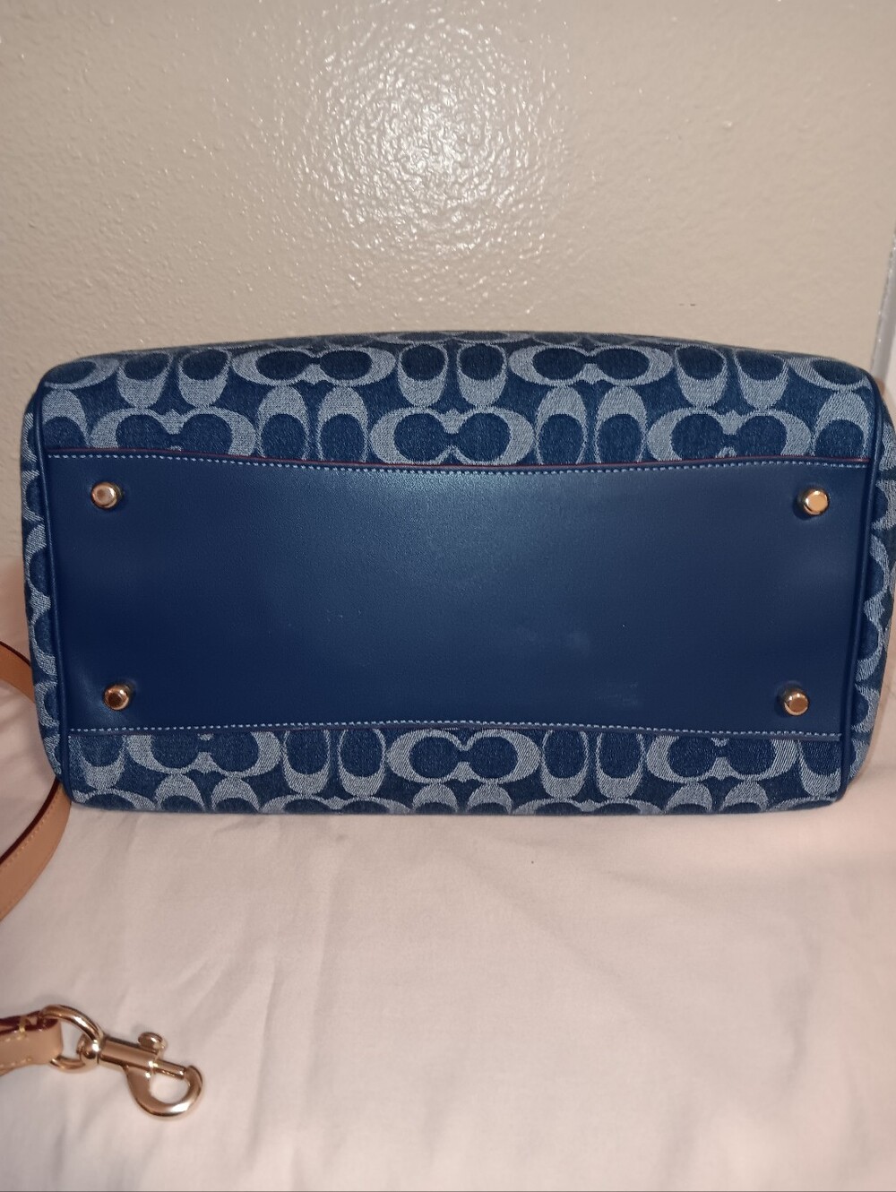 Coach Large Denim Rowan With Coach Poppy Small Wristlet With Gold Leather Trim - Picture 10 of 16